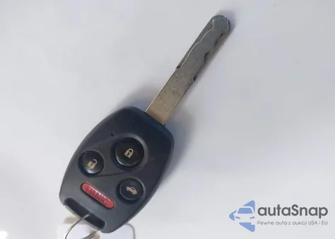 2012 Honda Accord 2.4 Ex-L из США, поврежденный, VIN 1HGCP2F80CA137893